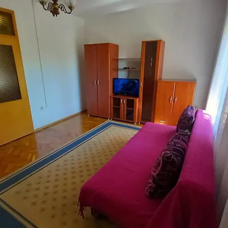 House Vukelic