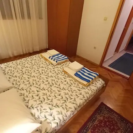 House Vukelic Daire *