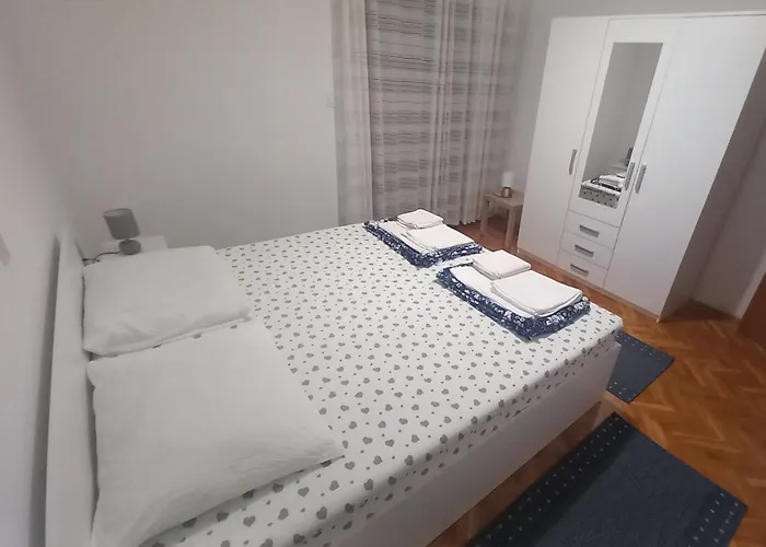 House Vukelic